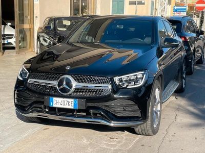 Usata Mercedes GLC300 Sport 245 CV (180 kW) 2022 Nero SUV