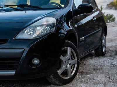 Usata Renault Clio II 65 CV (47 kW) 2009 Nero Berlina