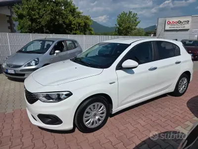 Usata Fiat Tipo 95 CV (69 kW) 2018 Bianco Berlina