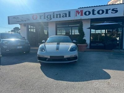 Usata Porsche Cayman Sport 299 CV (219 kW) 2024 Grigio Coupé