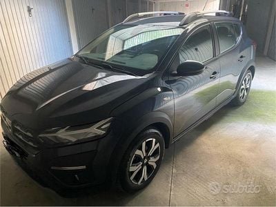 Grigio Usata 2021 Dacia Sandero Stepway Utilitaria | 11.500 € (Buon prezzo)