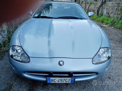 usata Jaguar XK8 Convertibile 1997 Cabrio Grigio