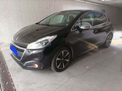 usata Peugeot 208 5p 1.2 puretech Allure s&s 82cv my18