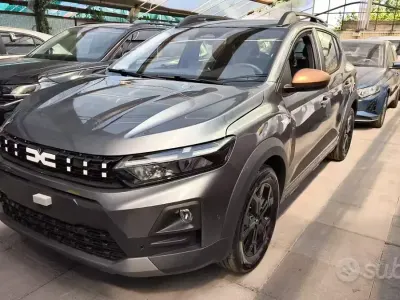 Nuova Dacia Sandero Extreme 101 CV (74 kW) 2026 Grigio SUV