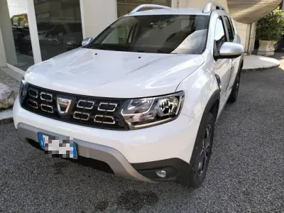 Usata Dacia Duster Prestige 114 CV (83 kW) 2018 Antracite pastello SUV