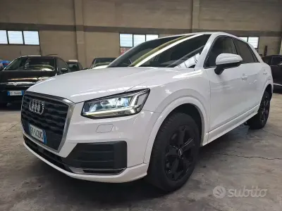 Usata Audi Q2 Ambiente 150 CV (110 kW) 2017 Bianco SUV