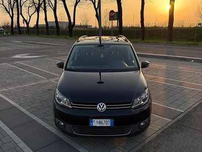 Usata VW Touran Comfortline 105 CV (77 kW) 2011 Nero Monovolume