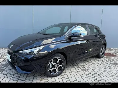 Usata MG MG3 Comfort 116 CV (85 kW) 2025 Nero Utilitaria