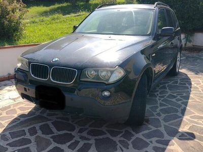 usata BMW X3 nera interni pelle