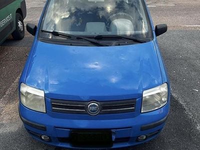 Usata Fiat Panda Emotion 2005 Blu Utilitaria