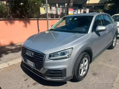 Usata Audi Q2 Business 150 CV (110 kW) 2018 Grigio SUV