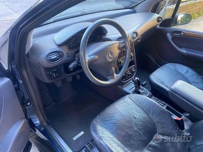 Usata Mercedes A170 95 CV (69 kW) 2004 Blu Berlina