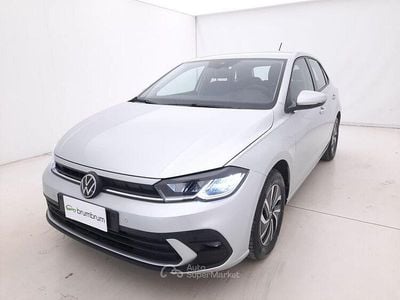 Usata VW Polo Life 95 CV (69 kW) 2023 Argento Utilitaria