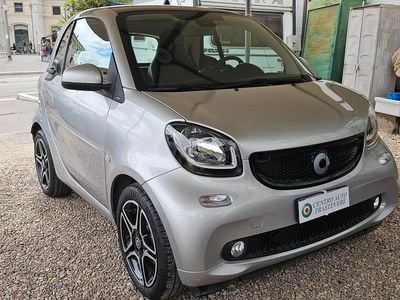 Usata Smart ForTwo Coupé Prime 70 CV (51 kW) 2016 Argento Coupé