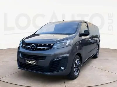 Usata Opel Zafira Life Business Elegance 177 CV (130 kW) 2024 Grigio Monovolume