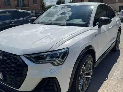 Usata Audi Q3 Sportback S-Line 200 CV (147 kW) 2023 SUV