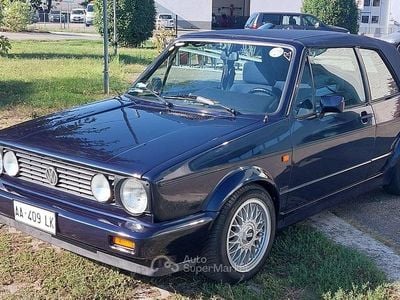 Usata VW Golf Cabriolet Classicline 110 CV (80 kW) 1991 Blu Cabrio