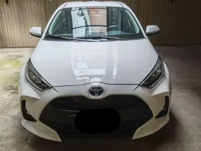 Usata Toyota Yaris Hybrid