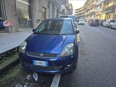 Usata Ford Fiesta 68 CV (50 kW) 2007 Utilitaria