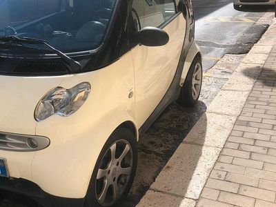 Bianco Usata 2004 Smart ForTwo Coupé Coupé | 3700 €