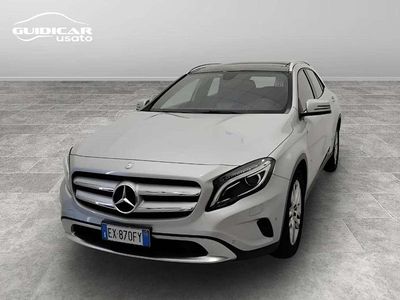 Grigio Usata 2014 Mercedes GLA200 SUV | 14.800 € (Buon prezzo)