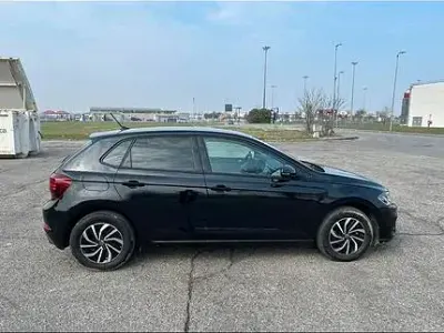 Usata VW Polo 80 CV (58 kW) 2025 Nero Utilitaria