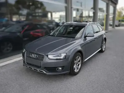 Usata Audi A4 Business 190 CV (139 kW) 2015 Grigio Berlina