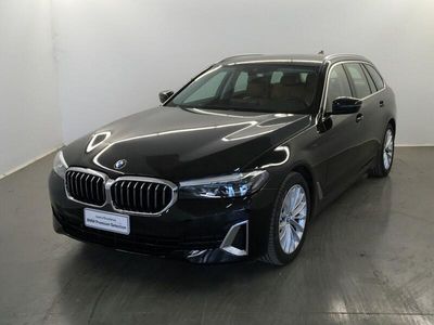 usata BMW 520 Serie 5(G30/31/F90) d Touring mhev 48V xdrive Luxury auto - imm:28/07/2022 - 18.000km