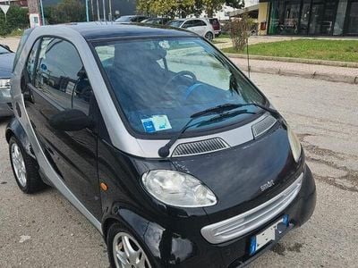 Begagnad Smart ForTwo Coupé 1999 Sportkupé
