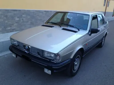 Usata Alfa Romeo Giulietta 109 CV (80 kW) 1983 Berlina