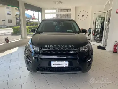 Usata Land Rover Discovery 5 150 CV (110 kW) 2018 Nero SUV