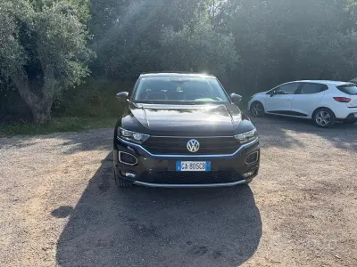 Usata VW T-Roc Advance 116 CV (85 kW) 2020 Nero SUV