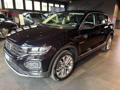 Usata VW T-Roc Advance 116 CV (85 kW) 2020 Nero SUV