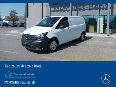 Occasion Mercedes Vito 136 ch (100 kW) 2021 Blanc Van