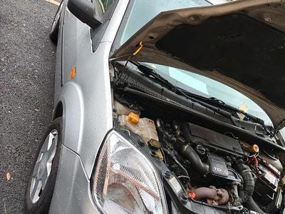 Usata Ford Fiesta 68 CV (50 kW) 2002 Utilitaria
