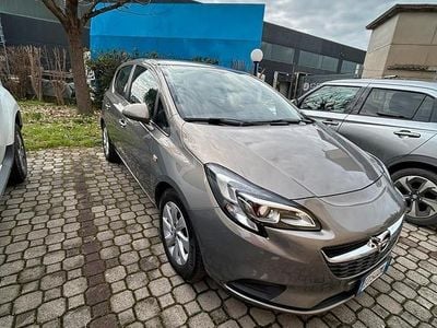 Usata Opel Corsa 90 CV (66 kW) 2015 Grigio Utilitaria