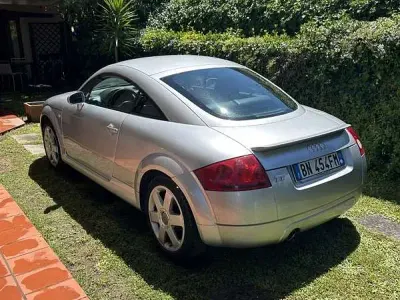 Usata Audi TT 179 CV (131 kW) 2000 Grigio Coupé