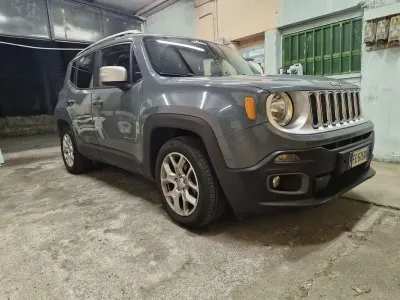 Usata Jeep Renegade Limited 120 CV (88 kW) 2016 SUV