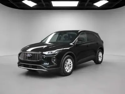 Usata Ford Kuga Titanium 151 CV (111 kW) 2025 Agate black SUV