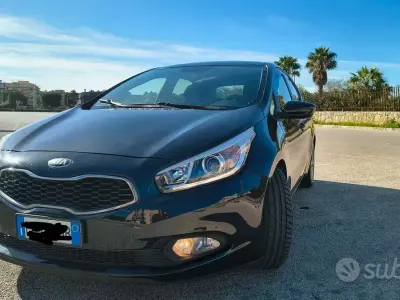 Usata Kia Ceed 110 CV (80 kW) 2013 Nero Utilitaria