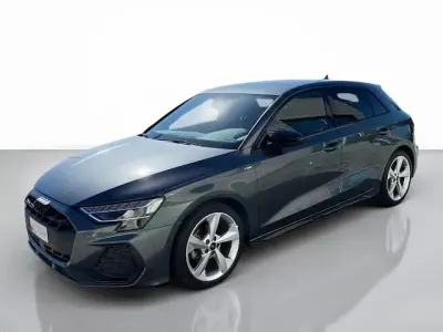Usata Audi A3 S-Line 150 CV (110 kW) 2025 Grigio daytona perlato Berlina