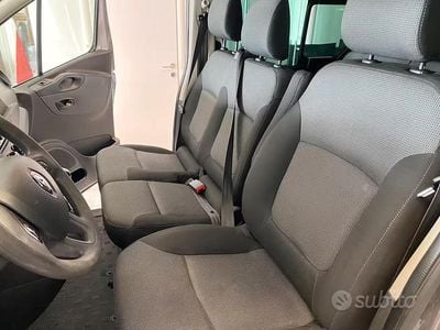 Occasion Renault Trafic 145 PK (106 kW) 2020 Grijs MPV