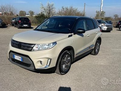Usata Suzuki Vitara Cool 120 CV (88 kW) 2016 Beige SUV