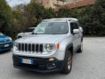 Usado Jeep Renegade Limited 140 CV (102 kW) 2015 Plateado SUV