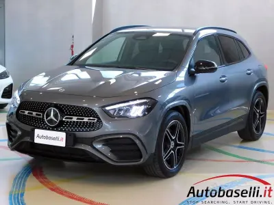 Usata Mercedes GLA180 Advanced Plus 116 CV (85 kW) 2025 Grigio SUV