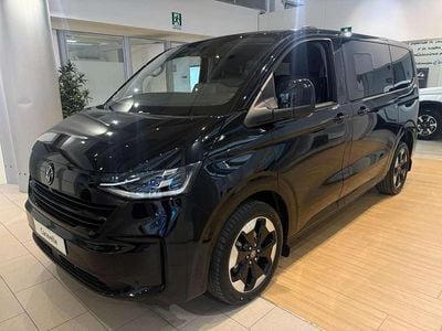 Nuova VW T7 150 CV (110 kW) 2026 Midnight black metallizzato Furgone