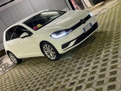 Usata VW Golf VII Trendline 116 CV (85 kW) 2019 Berlina