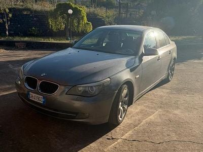 Usata BMW 520 163 CV (119 kW) 2010 Grigio Berlina