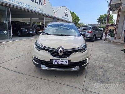 Usata Renault Captur 90 CV (66 kW) 2018 Bianco SUV