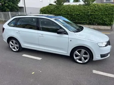 Usado Skoda Rapid Ambition 86 CV (63 kW) 2015 Blanco Utilitario